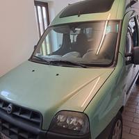 doblo' per  trasporto disabili