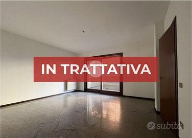 3 LOCALI A CASTREZZATO