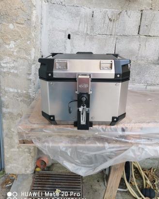 Givi /kappa trekker Outback 42 litri 