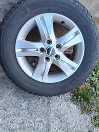 set cerchi e pneumatici 