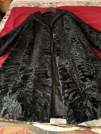 Pelliccia astrakan