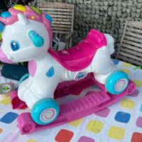 Unicorno cavalcabile Fsher-Price 3-1