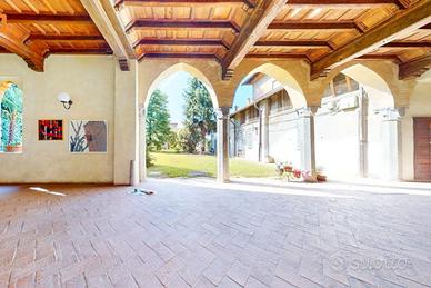 2 Locali. Ristrutturato