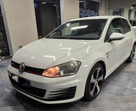 Volkswagen Golf 2.0 tsi Gti 3p