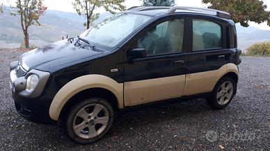 FIAT Panda 4x4 Cross multijet gancio traino