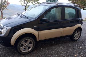 FIAT Panda 4x4 Cross multijet gancio traino