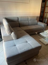 Divano  2 posti+ chaise longue+pouf  contenitore