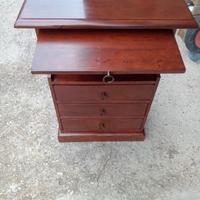 mobiletto porta  telefono oggetti 