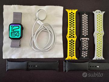 Apple watch serie SE 2 generaz 44 mm + 6 cinturini