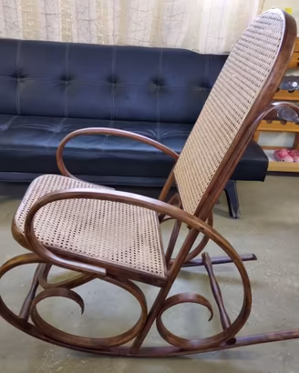 Sedia a Dondolo THONET 1920 con Paglia di Vienna