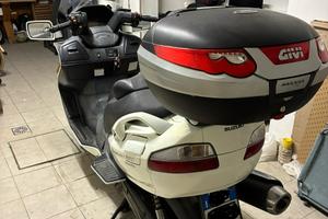 Suzuki Burgman 650 executive