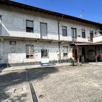 VILLA BIFAMILIARE A MAGNAGO