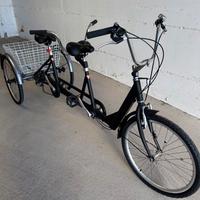 Tandem triciclo