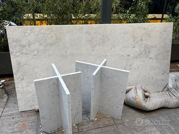 TAVOLO IN MARMO