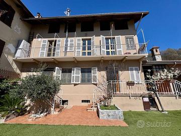 Villetta a schiera di 212 m² con più di 5 locali e