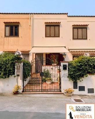 Villetta a schiera con veranda