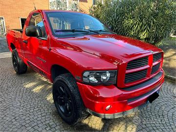 Dodge Ram 1500 5.7 HEMI 4X4 GPL
