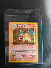Pokémon Charizard set base holo