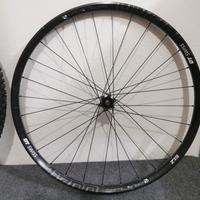 Ruota anteriore 27.5 DT swiss M1700 spline 2