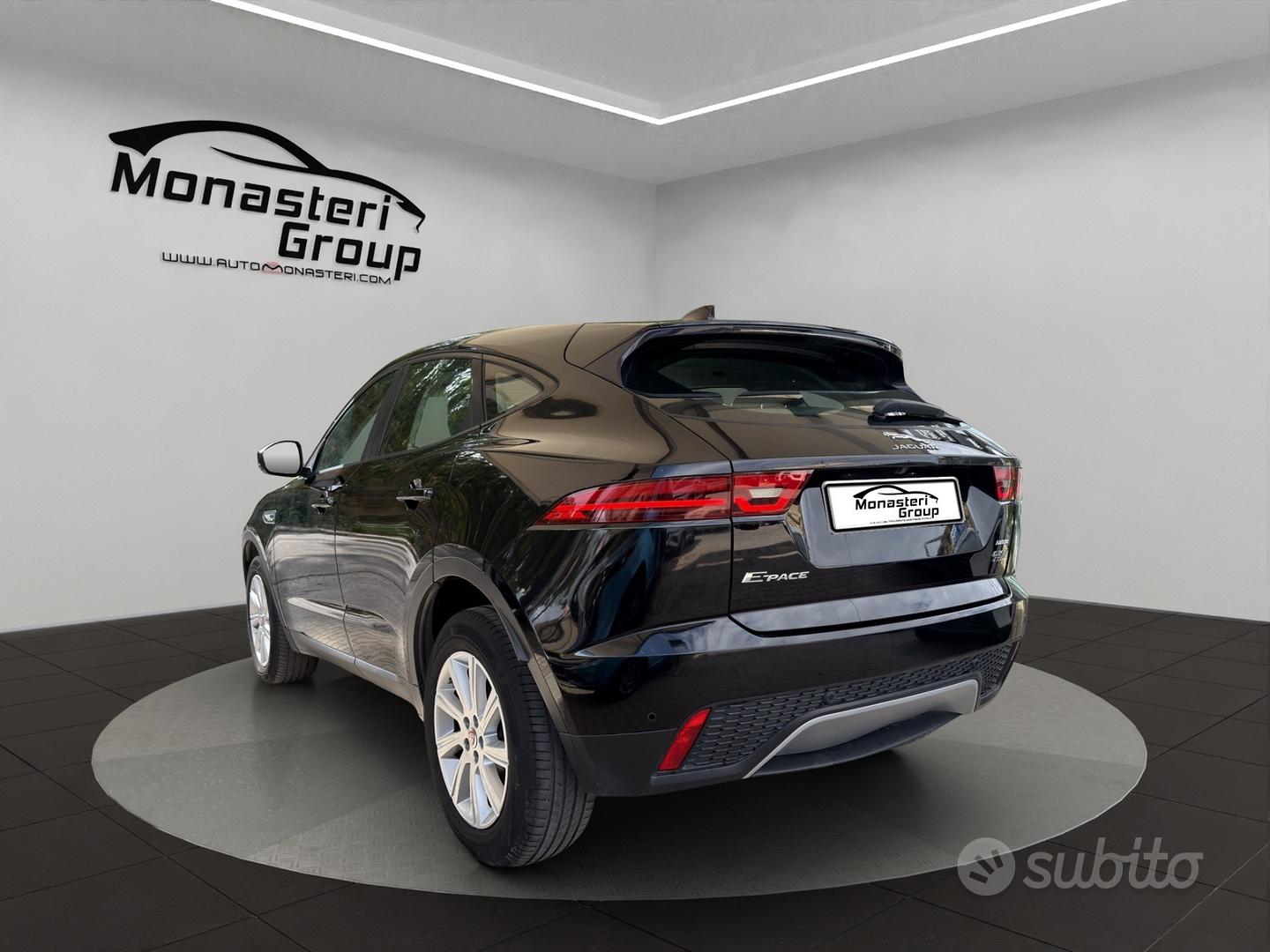 Jaguar E-Pace 2019 photo 3