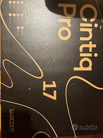 Wacom Cintiq Pro 17  con stand incluso