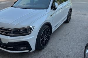 Tiguan bitdi 240cv dsg R Line bianco perla