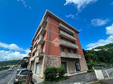 5 LOCALI A SERRA RICCÒ