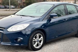 Ford Focus 1.0 CHAMPIONS 100CV