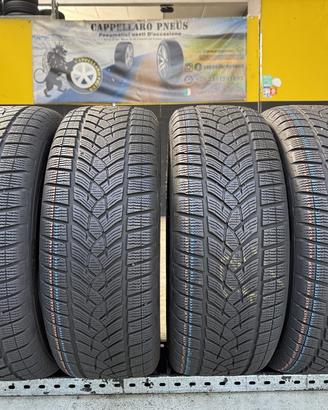 4 Gomme Goodyear 235/55R18 Invernali 90% Residui