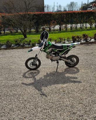 Pit bike 140cc