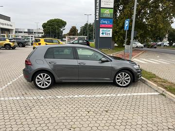 Golf serie 1600 tdi 115 cv executive blumotion