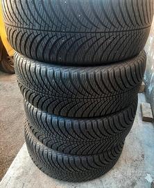 235 45 18 goodyear usate