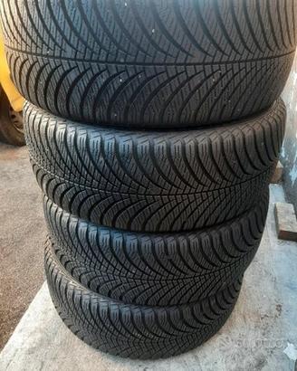 235 45 18 goodyear usate