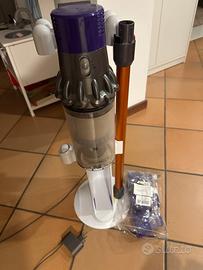Dyson v10