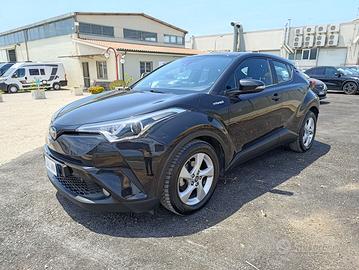 Toyota C-HR 1.8h Business 2wd e-cvt Uniproprietari
