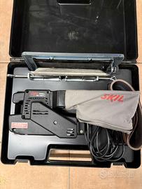 Levigatrice a nastro manuale Skil