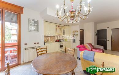 LUMINOSO TRILOCALE IN ZONA CENTRALE A MAGENTA!