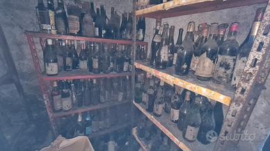 bottiglie di vino in stock