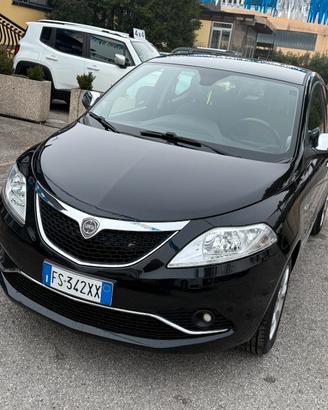 Lancia Ypsilon 1.2 69 CV Platinum 70.000 km