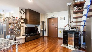 Appartamento di 122 m² con 5 locali e box auto dop