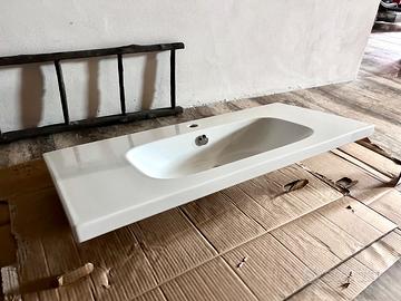 Lavabo bagno nuovo