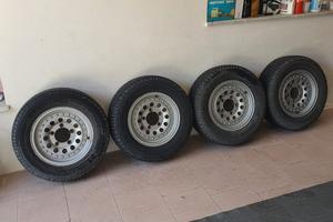 Cerchi e gomme suzuki samurai/vitara
