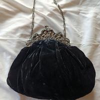 Pochette vittoriana