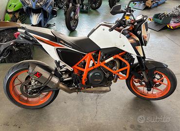 Ktm Duke R 690 - sbiellato