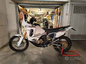 HONDA 750 AFRICA TWIN RD07