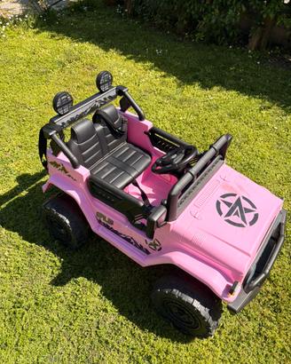 Jeep toyota elettrica