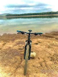 Mtb Cube attention