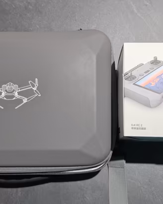 DJI Mini 4 Pro Fly More Combo (RC2)