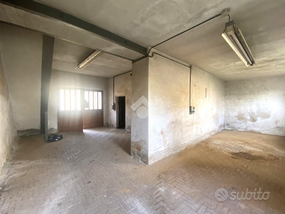 RUSTICO A BORGOFRANCO D'IVREA - Altro
