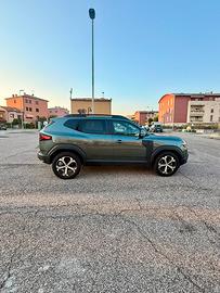 Dacia Duster Journey Hybrid 140CV